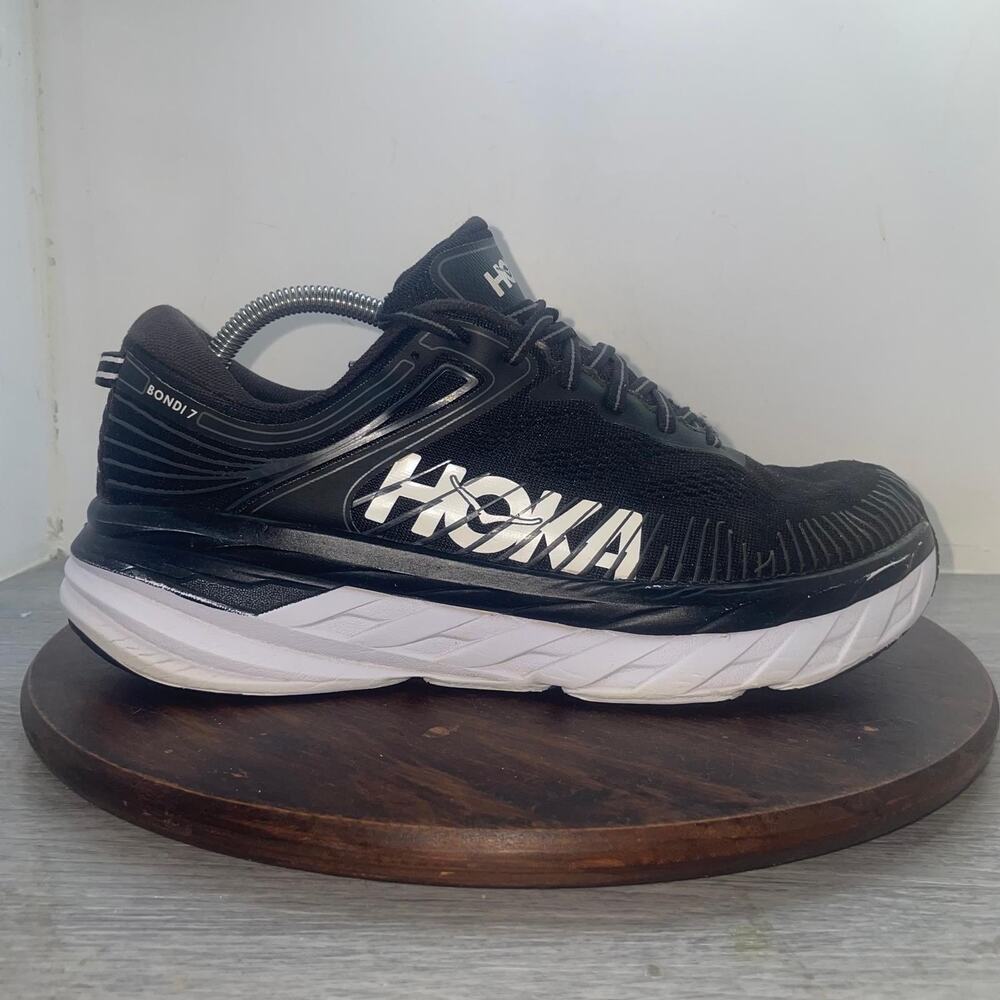 Hoka One One Bondi 7 Running Shoes Mens 10 Sneakers Black White 1110518 BWHT